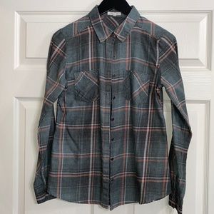 Cute plaid long sleeve shirt